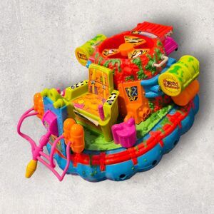 Toxic Crusaders Playset (Troma / Playmates Toys, 1991)